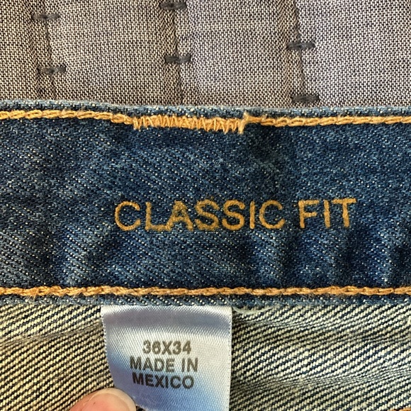 Eddie Bauer Classic Fit men’s jeans - Picture 4 of 4